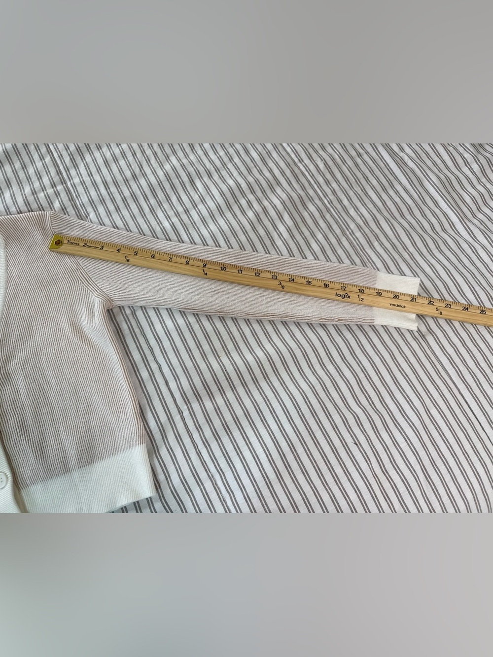 Dreamers by Debut Ribbed Cropped Cardigan Sweater Beige White Size S - Picture 8 of 12